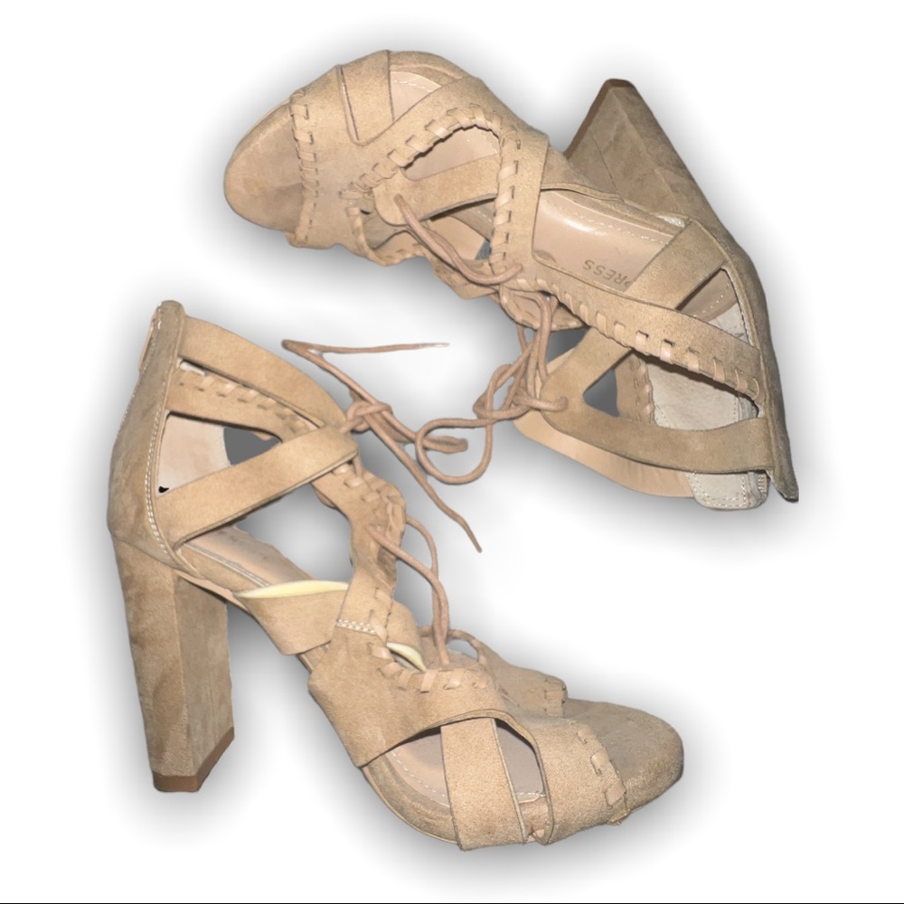 Nude express lace up chunky heels